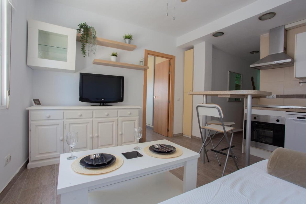 Apartamento Coqueto Малага Екстериор снимка