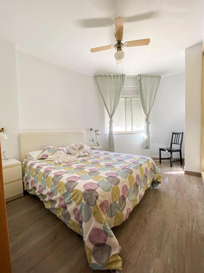 Apartamento Coqueto Малага Екстериор снимка