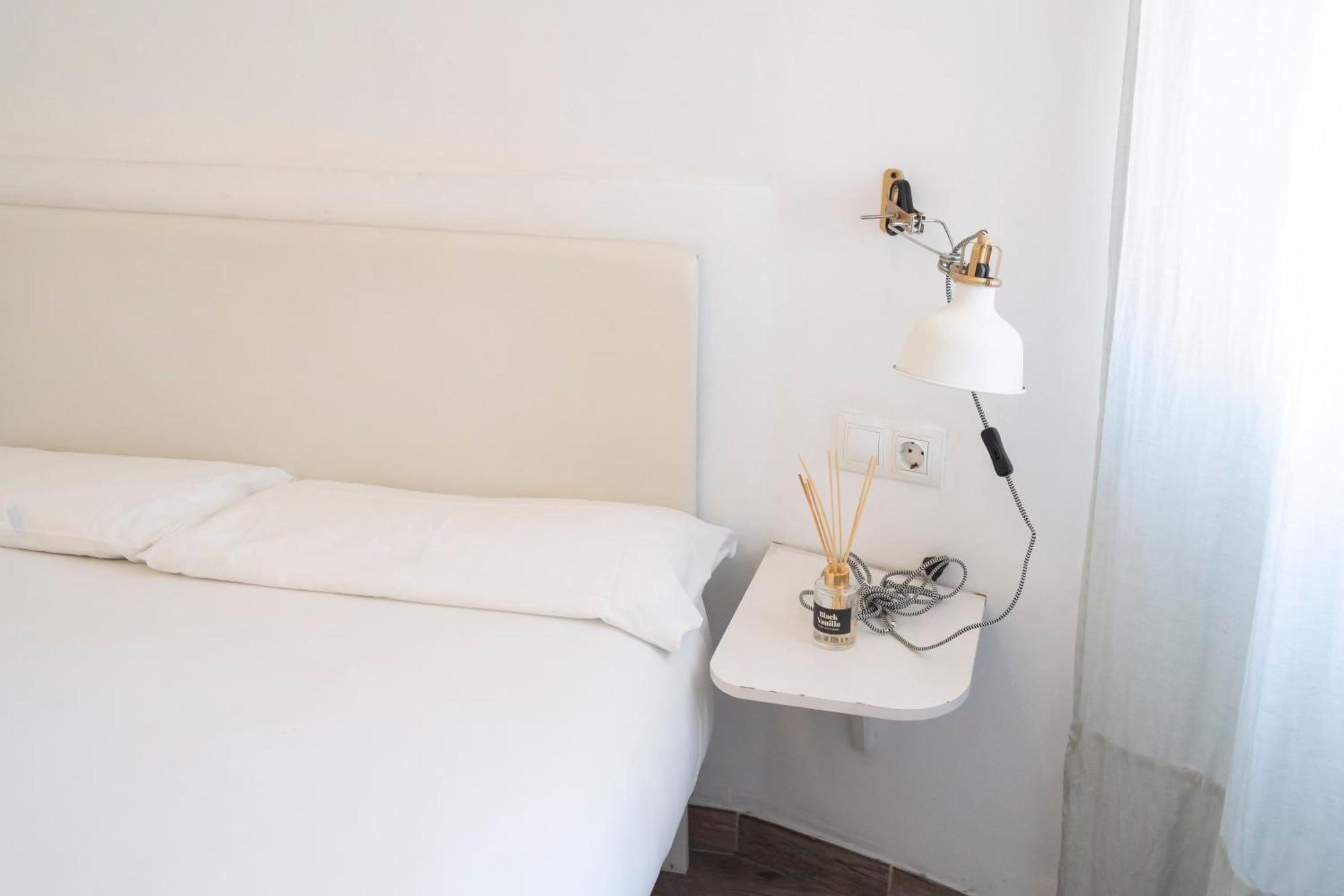 Apartamento Coqueto Малага Екстериор снимка